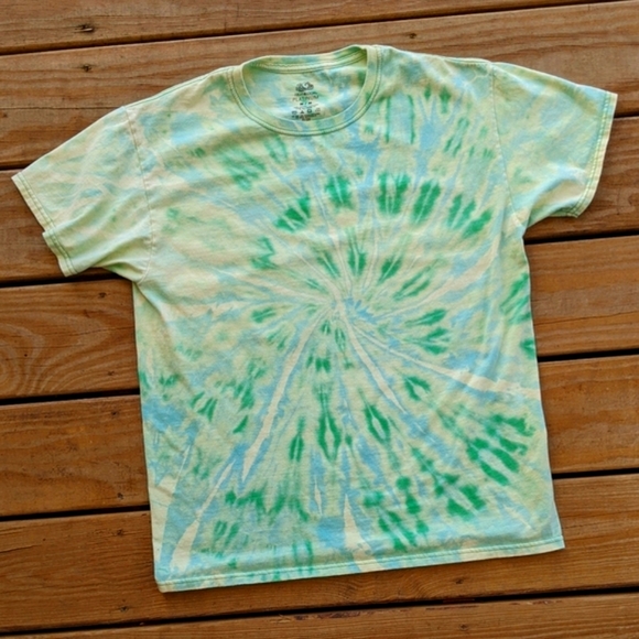 Fruit of the Loom Tops - ✨3/$10✨Women's Reverse Dye Tee